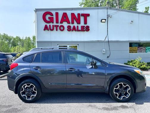 Gray 2013 Subaru XV Crosstrek 2.0i Limited