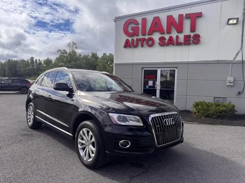 Brilliant Black 2015 Audi Q5 2.0T Premium Plus