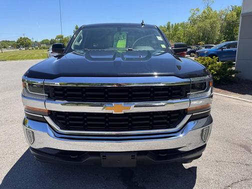 Black 2018 Chevrolet Silverado 1500 1LT