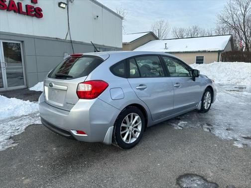 2014 Subaru Impreza 2.0i Premium