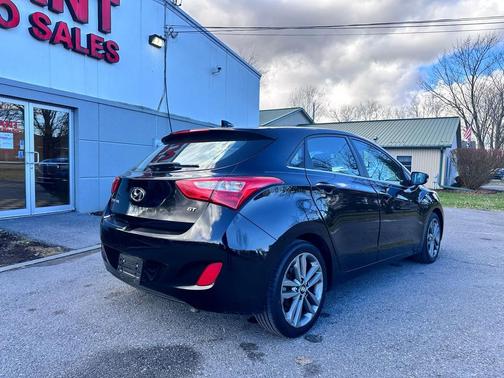 2016 Hyundai Elantra GT Base