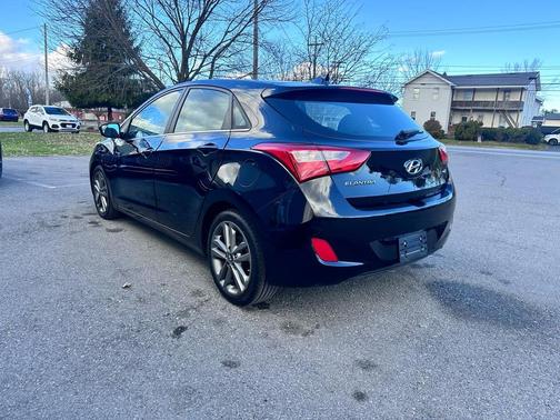 2016 Hyundai Elantra GT Base