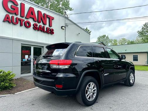 2019 Jeep Grand Cherokee Laredo