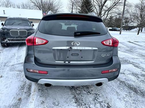 2017 INFINITI QX50 Base