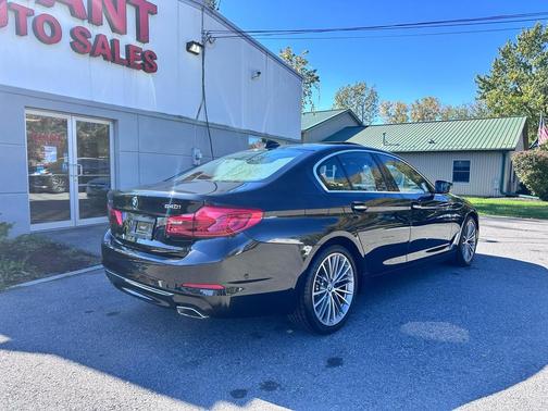 2017 BMW 540 i xDrive