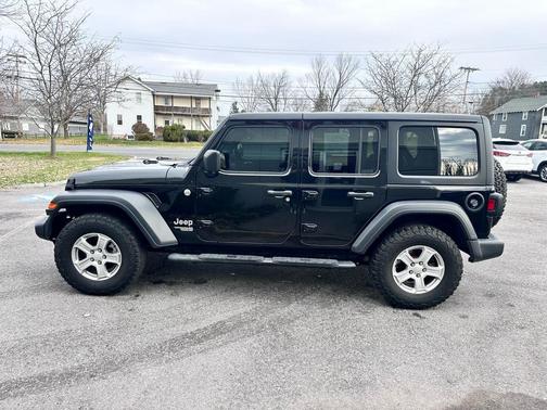 2019 Jeep Wrangler Unlimited Sport
