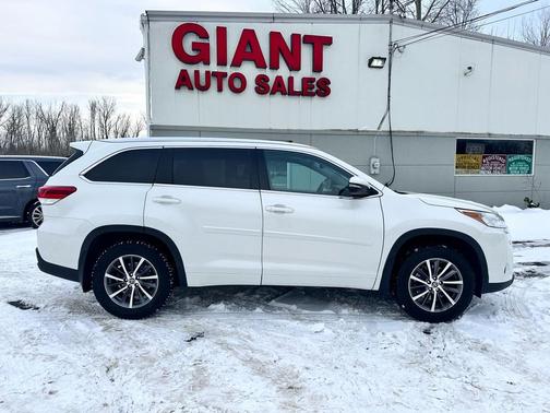 2017 Toyota Highlander XLE