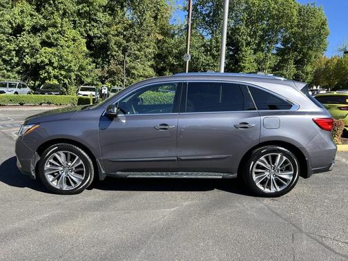 2017 Acura MDX 3.5L w/Technology Package