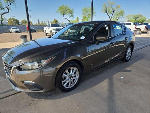 2015 Mazda Mazda3 i Sport