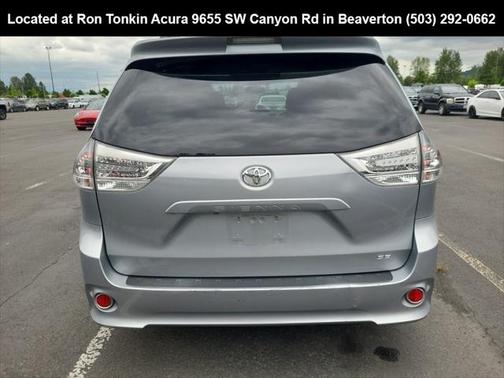 2013 Toyota Sienna SE