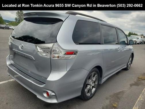 2013 Toyota Sienna SE