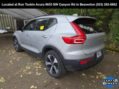 2024 Volvo XC40 B5 Core