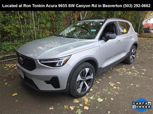 2024 Volvo XC40 B5 Core