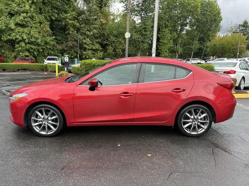 2018 Mazda Mazda3 Touring
