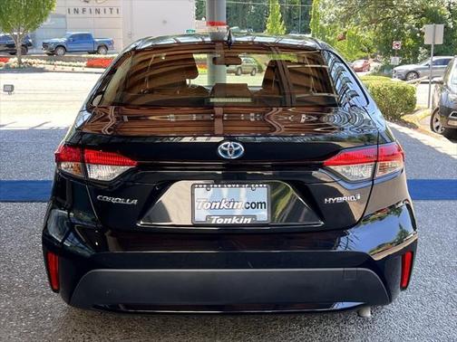 2022 Toyota Corolla Hybrid LE