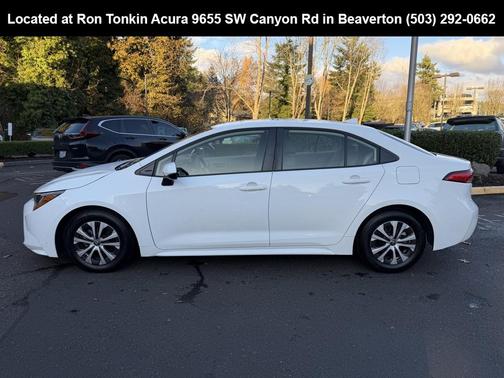 2022 Toyota Corolla Hybrid LE