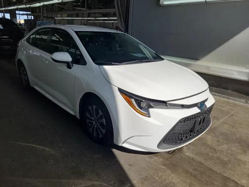 2022 Toyota Corolla Hybrid LE
