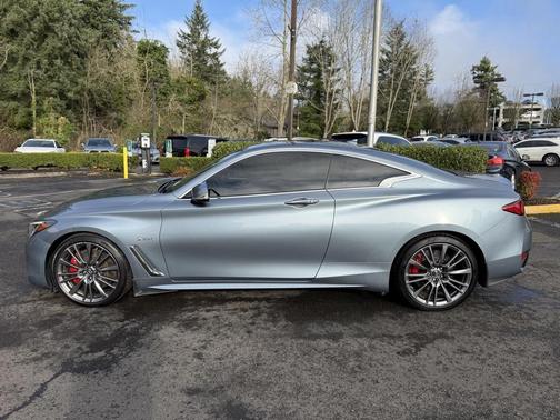 2017 INFINITI Q60 3.0t Red Sport 400