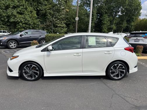 2017 Toyota Corolla iM Base
