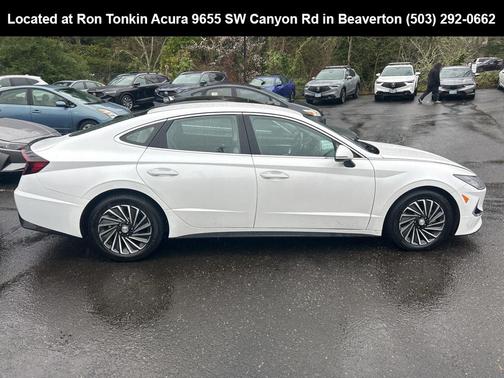 2020 Hyundai SONATA Hybrid SE