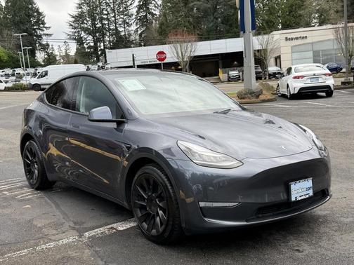2021 Tesla Model Y Long Range Dual Motor All-Wheel Drive