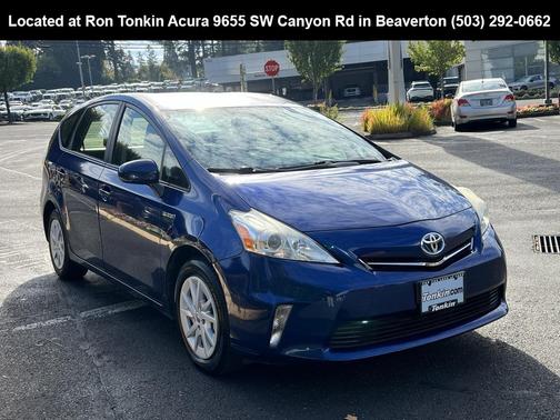 2014 Toyota Prius v Three