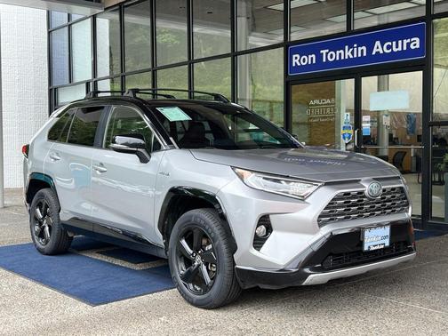2019 Toyota RAV4 Hybrid SE