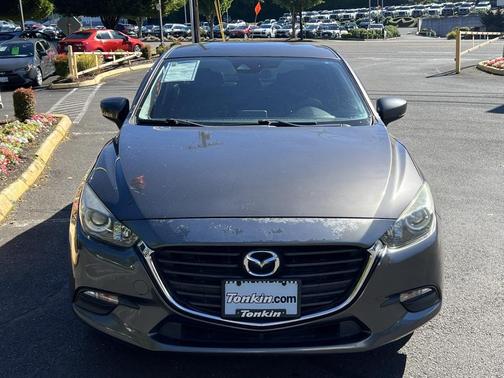 2018 Mazda Mazda3 Touring