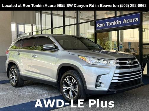 2019 Toyota Highlander LE