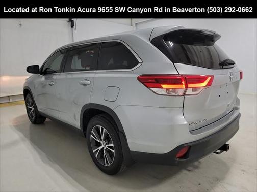 2019 Toyota Highlander LE