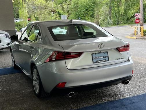2016 Lexus IS 200t Base