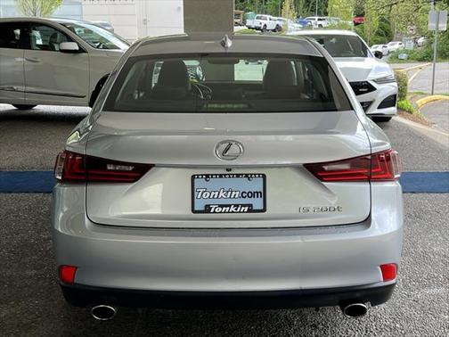 2016 Lexus IS 200t Base