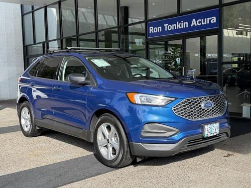 2023 Ford Edge SE
