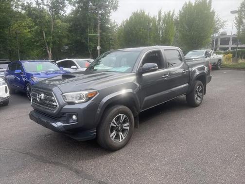 2017 Toyota Tacoma TRD Sport