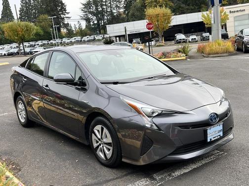 2017 Toyota Prius Four