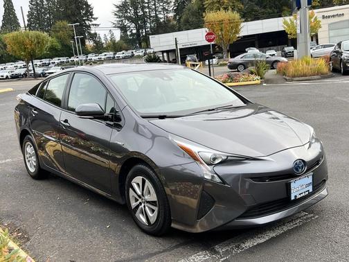 2017 Toyota Prius Four