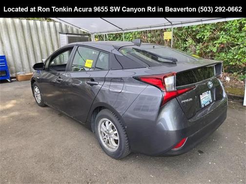 2021 Toyota Prius LE