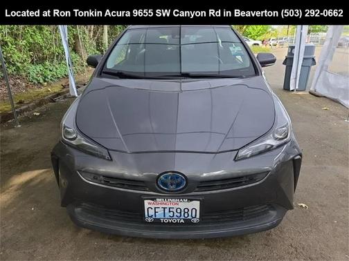 2021 Toyota Prius LE