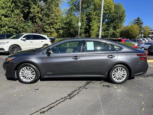 2014 Toyota Avalon Hybrid XLE Touring