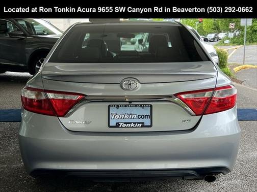 2016 Toyota Camry SE