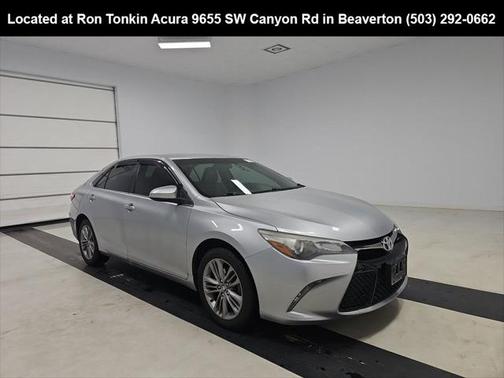 2016 Toyota Camry SE