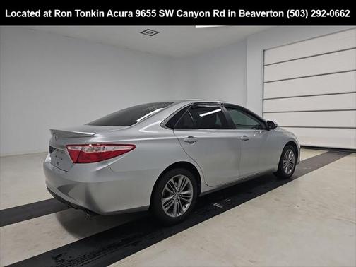 2016 Toyota Camry SE