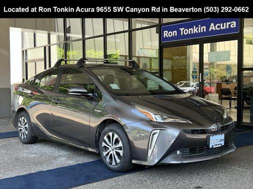 2019 Toyota Prius XLE