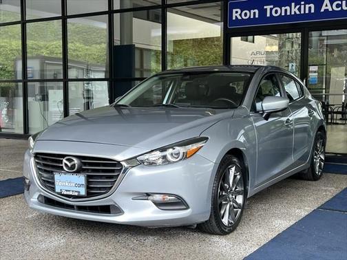 2018 Mazda Mazda3 Touring