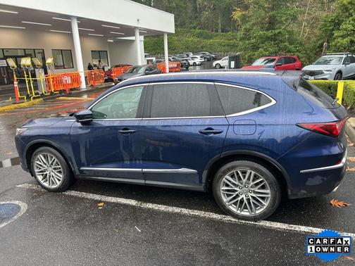 2022 Acura MDX Advance Package