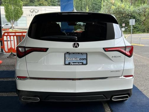2024 Acura MDX Standard