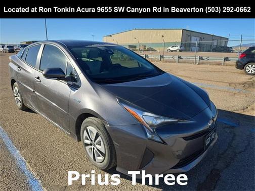 2017 Toyota Prius Four