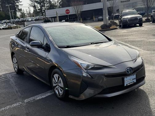 2017 Toyota Prius Four