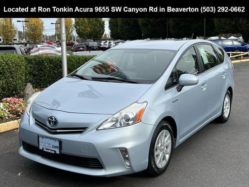 2013 Toyota Prius v Three