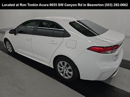 Super White 2020 Toyota Corolla LE